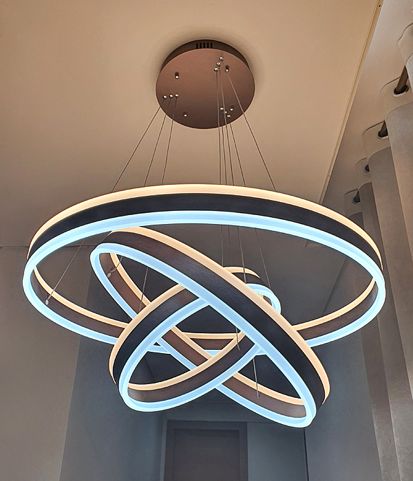 쿠베르 투톤 3단 펜던트조명, 거실등 (160W)